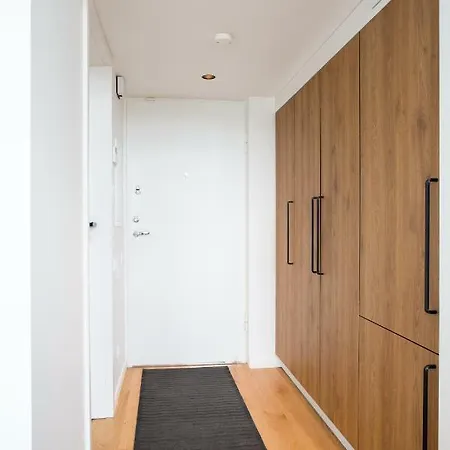 Апартаменти Stylish & Modern Loft On The Top *